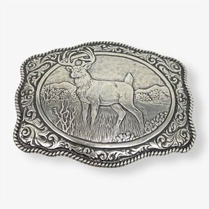 Vintage Crumrine Whitetail Deer Buck Belt Buckle Scrolled Rope Edge Silver Tone